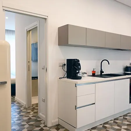Qhouse-2